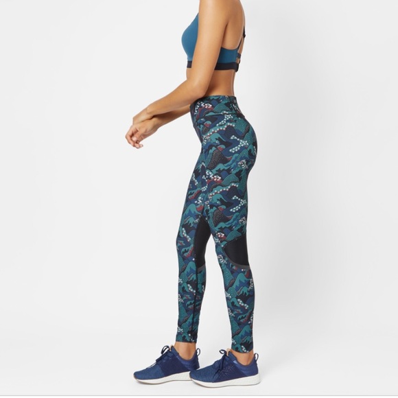 Sweaty Betty Zero Gravity Running Leggings - Picture 2 of 13